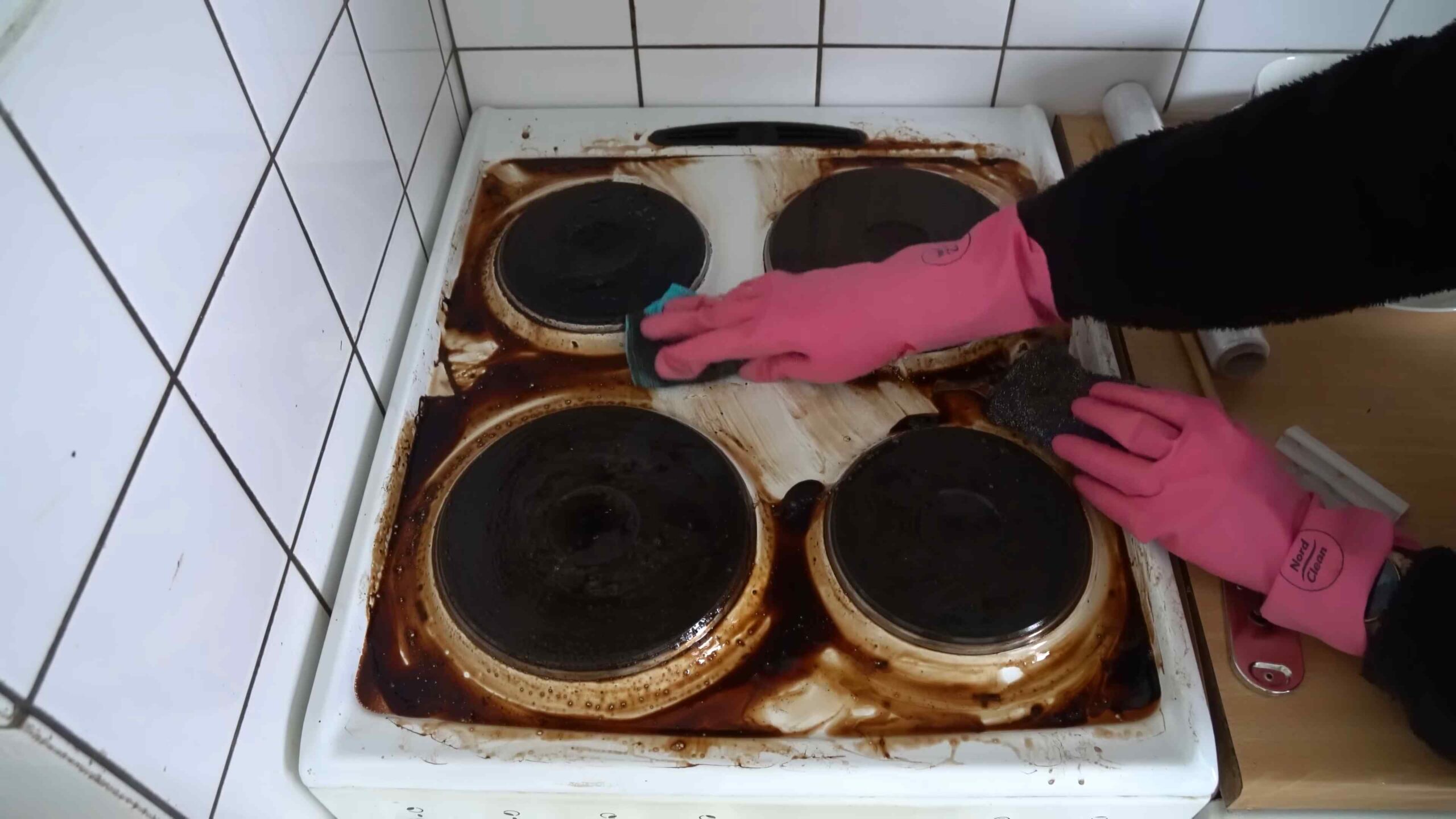 Deep cleaning hacks home