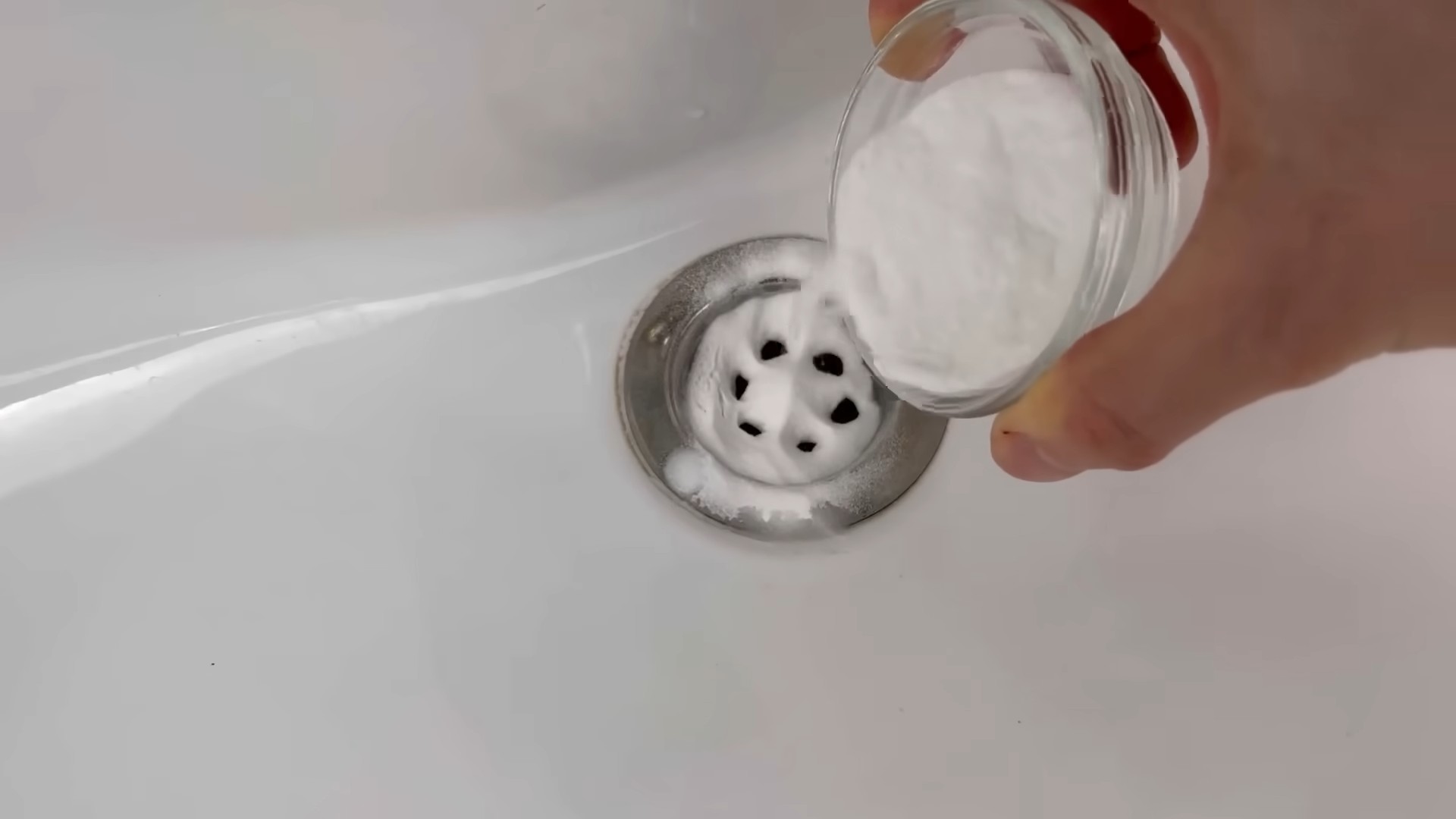 Clean Sink Naturally