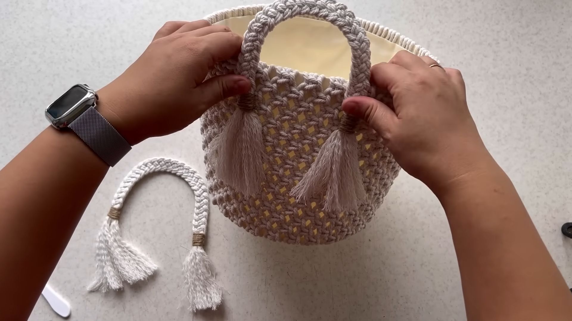 DIY basket weaving bucket